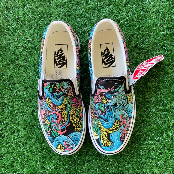 Vans Multicolor Slip-On Sneakers - Picture 2 of 7